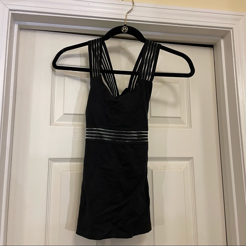 Beyond Yoga Sports Top